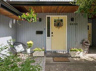 6650 Nelson Ave, West Vancouver, BC V7W2B1