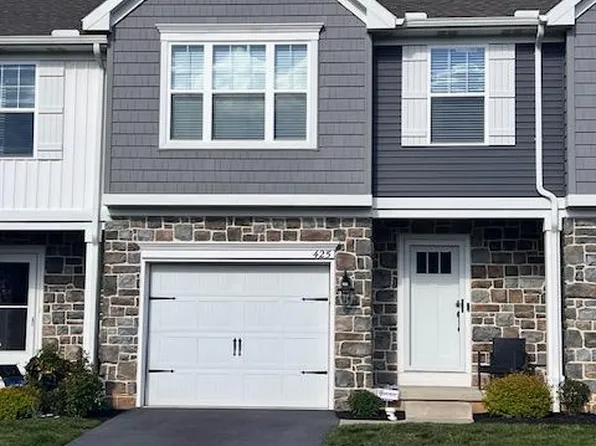 425 Mayapple Dr #L-0099, Annville, PA 17003