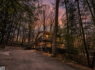 5121 Heather Rd SE, Smyrna, GA 30082