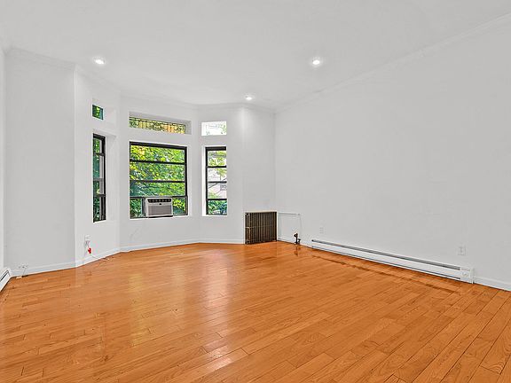 4th image of 888 Carroll St APT 2