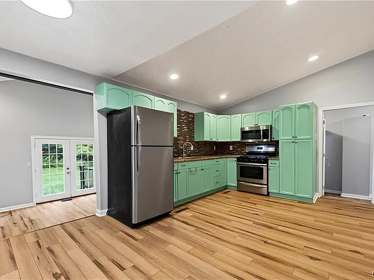 9541 Horseshoe Island Rd — Photo 12