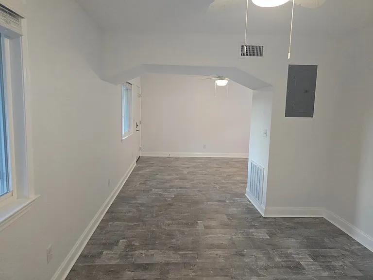 315 Bream Ave #207 — Photo 16