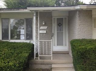 1107 Clark Dr, Ypsilanti, MI 48198