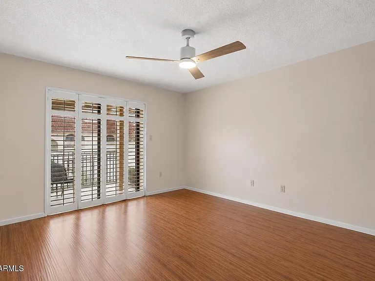 3033 E Devonshire Ave #3015 — Photo 3