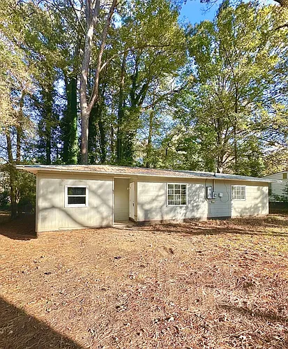 209 Tucker Ave Photo 1