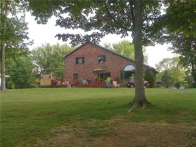 1st image of 3022 W Shore Dr
