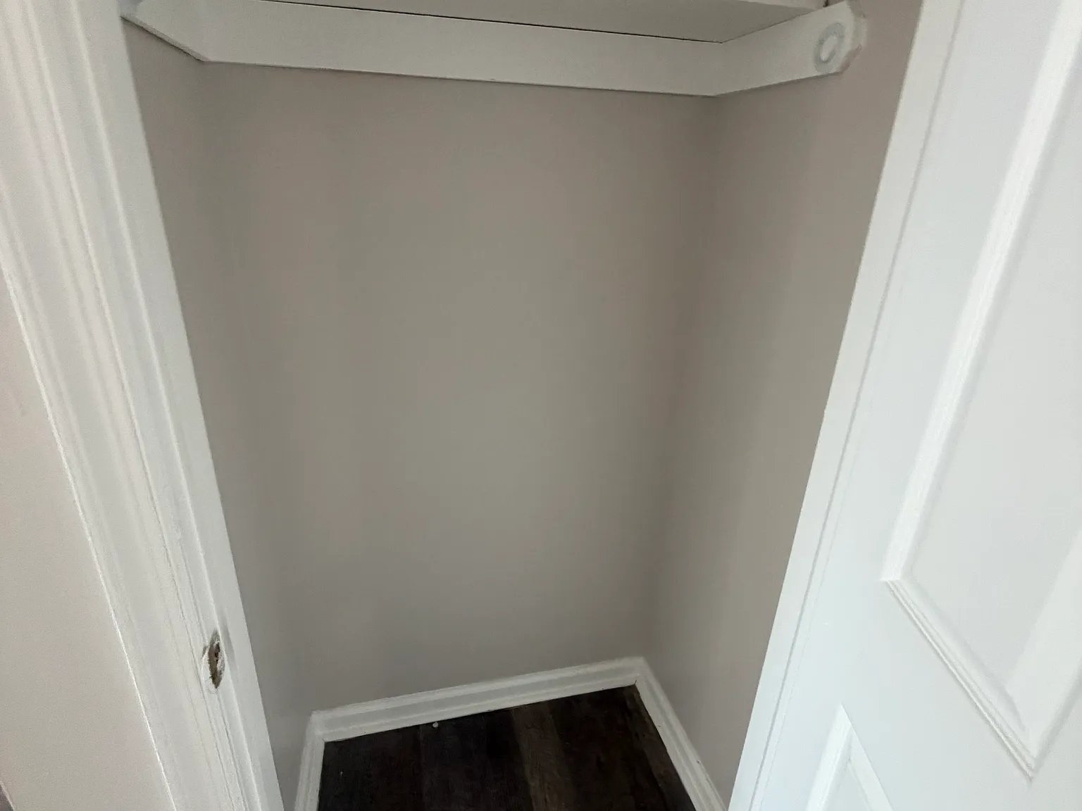 2 bed, 800 sqft, $1,950 — Photo 3