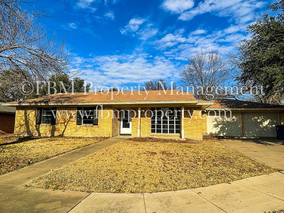 1st image of 1504 Larue Cir