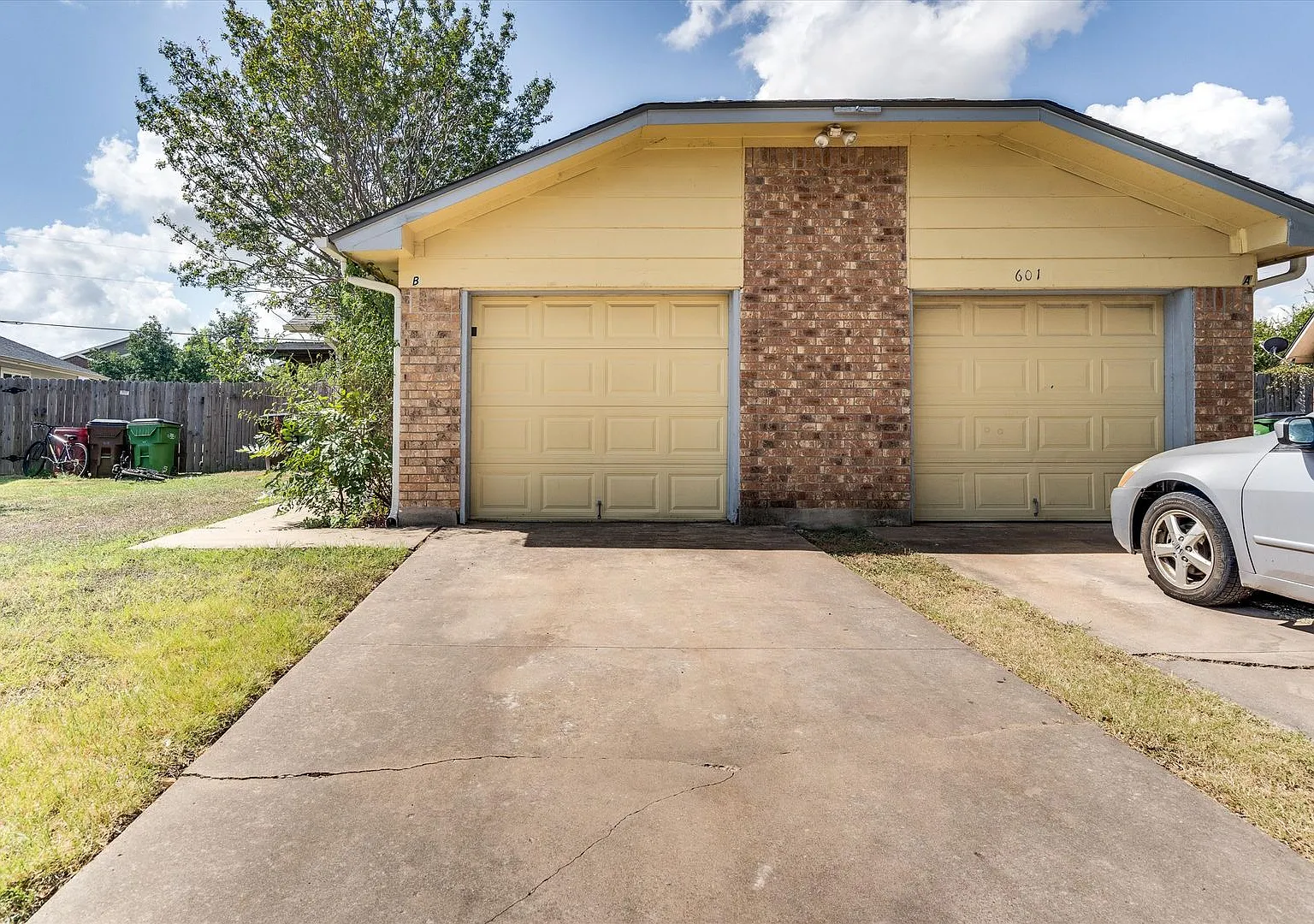 601 Misty Morning Way Unit #B, Round Rock, TX 78664 — Photo 2