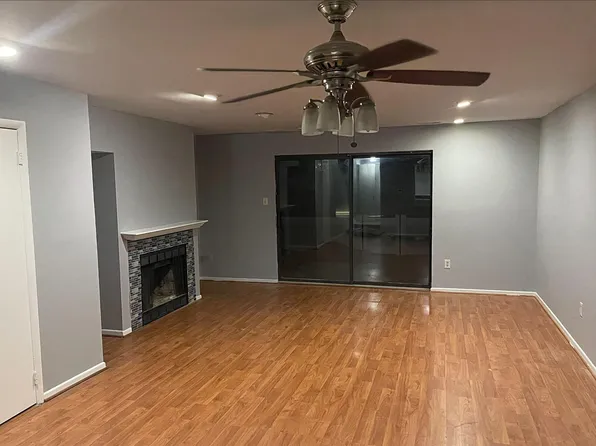 155 Hampshire Dr, Plainsboro, NJ 08536