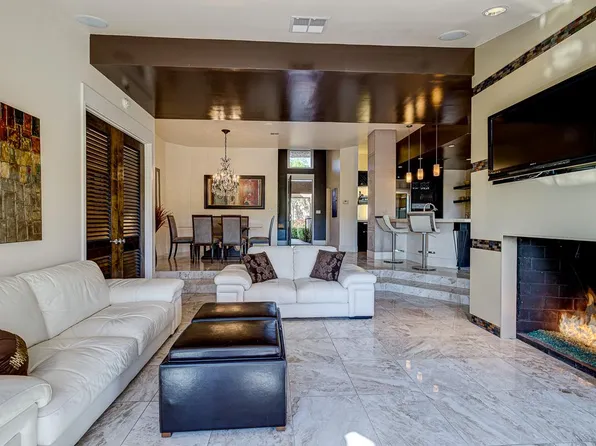 7277 Mission Hills Dr, Las Vegas, NV 89113