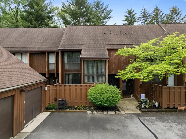 5031 Chuckleberry Ln #3, Westerville, OH 43081