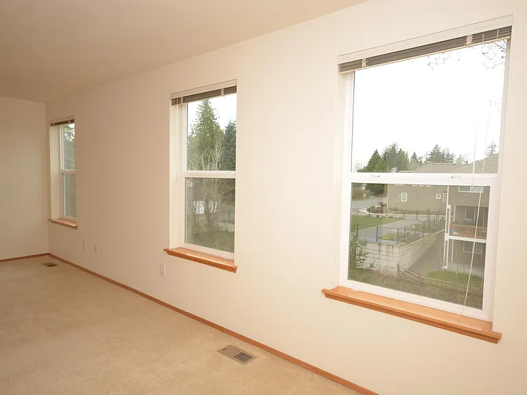 259 Whitman Pl NE — Photo 14