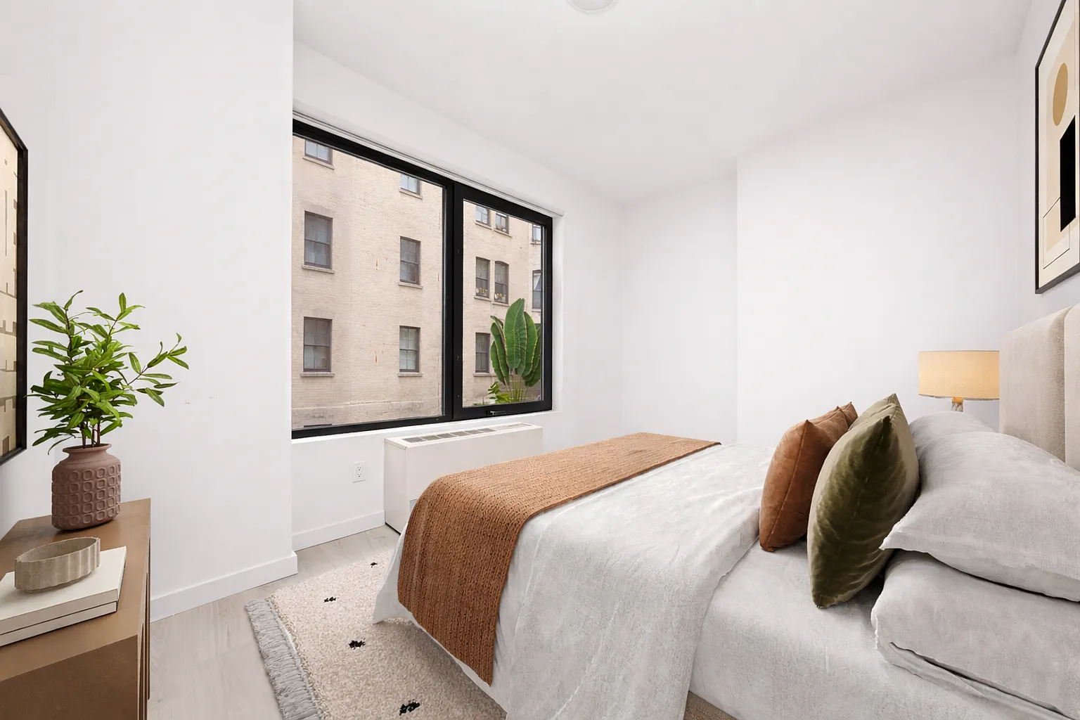 138 Bruckner Boulevard — Photo 4