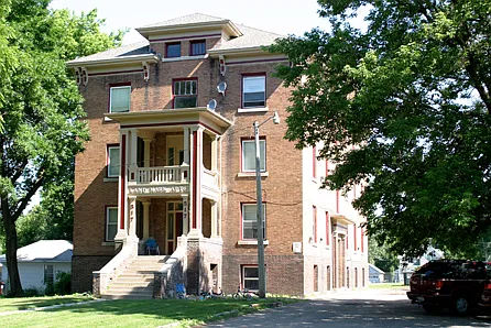 Landmark Apartments