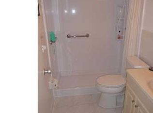 2304 Riddle Ave APT 406, Wilmington, DE 19806