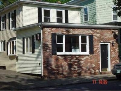 17 Cottage St, Lynn, MA, 01905