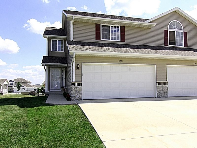 Front View of Condo