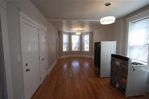 1st image of 1718 N Honore St #3