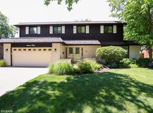 1140 S Ridge Ave, Arlington Heights, IL 60005