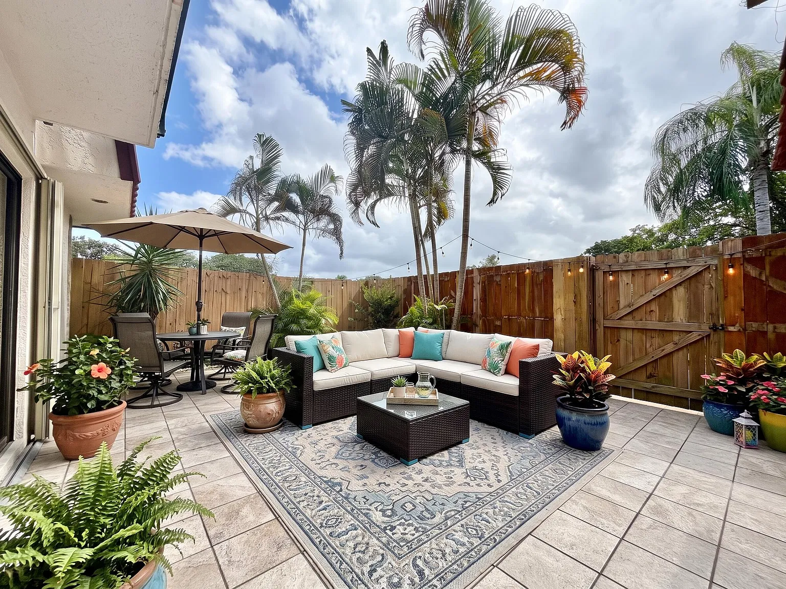 2 bed, 2.5 bath, 1232 sqft, $2,600 — Photo 4