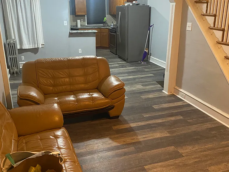 1242 E Price St — Photo 9