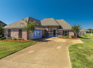 2301 Wilshire Pl, Madison, MS 39110