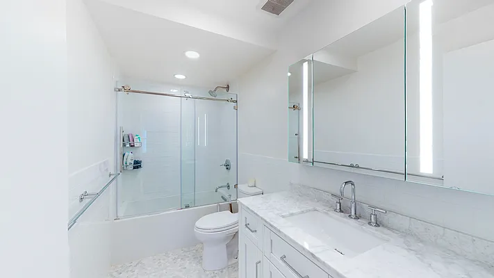 Sold by JB Mac Real Estate Inc. | media 12