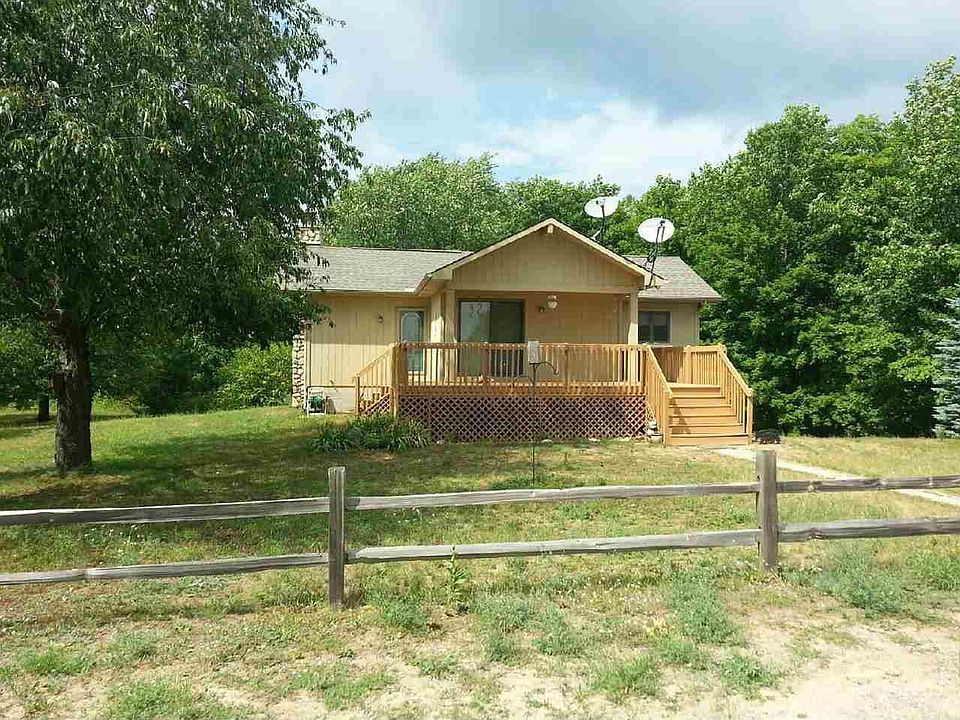 3245 Old Horton Bay Rd, Boyne City, MI 49712 Zillow