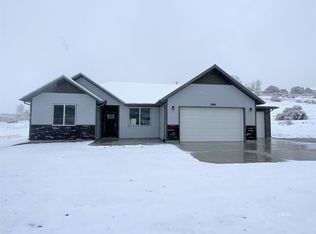 388 Country Club Pkwy, Spring Creek, NV 89815