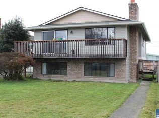 1127 E Columbia St, Port Angeles, WA 98362