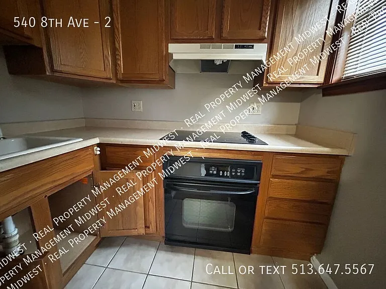 540 8th Ave #2 — Photo 5