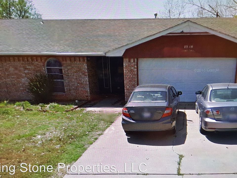 1st image of 2310 NW 77th St