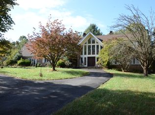 6 Travilah Ter, Potomac, MD 20854