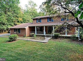 4011 Smoketown Rd, Glenville, PA 17329