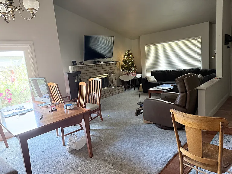 Lincoln Oak Dr — Photo 2
