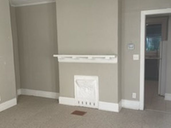 119 W Front St #1