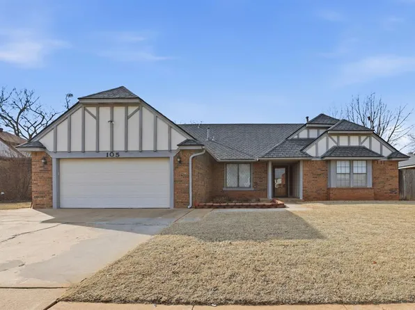 105 Wellington Ln, Moore, OK 73160
