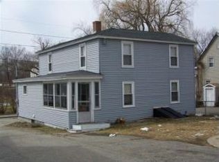 26 2nd St, Somersworth, NH 03878