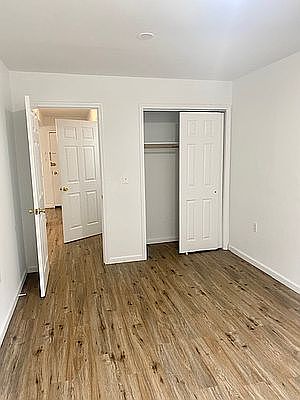 4th image of 39-46 59th St #B