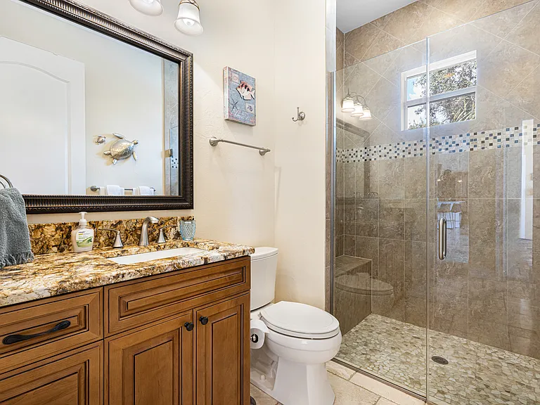 4470 Northshore Dr — Photo 27