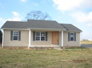 231 D F Petty Rd, Bowling Green, KY 42103