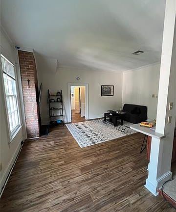 2nd image of 3116 Prytania St APT 14