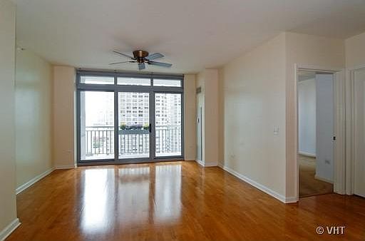 3rd image of 125 S Jefferson St Unit 1403