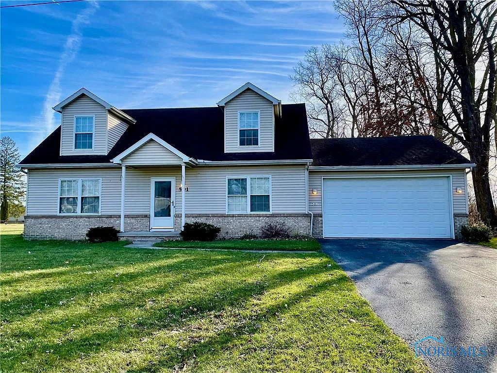 501 Clarion Ave photo 1