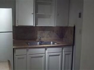 824 W 2nd St, Riviera Beach, FL 33404