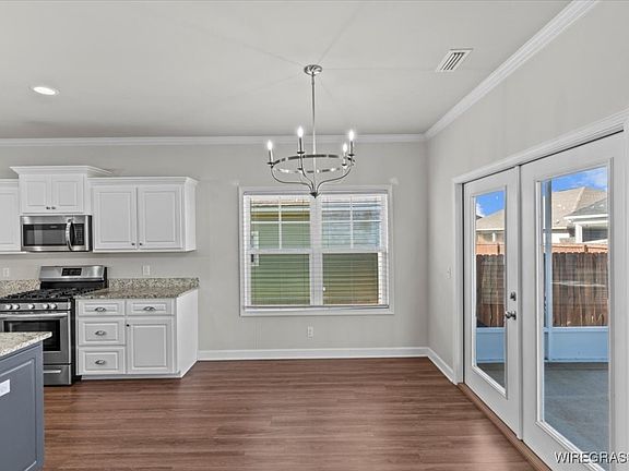 4th image of 104 Meer Busch Ln