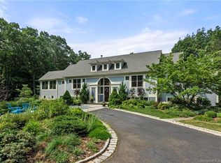 600 Deercliff Rd, Avon, CT 06001