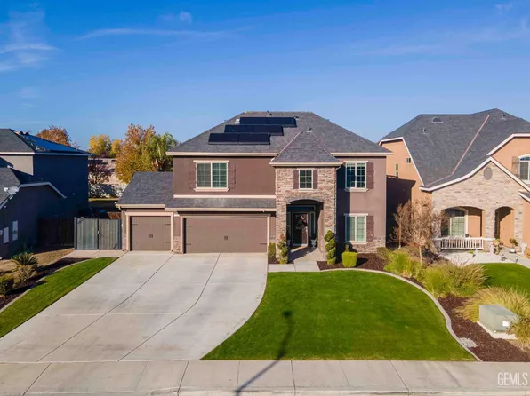 9510 Liberty Island Dr, Bakersfield, CA 93311