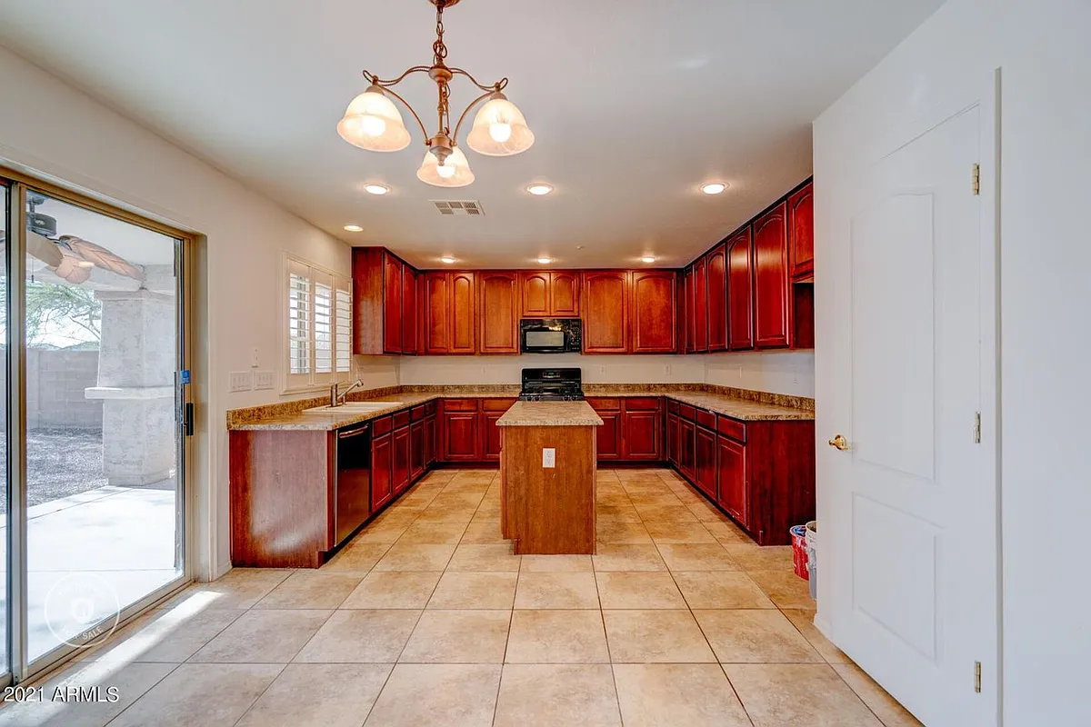 Building Photo - 12777 W Pasaro Dr